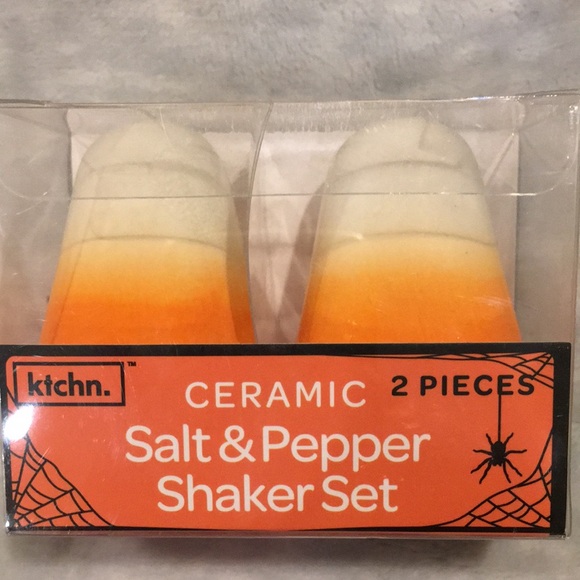 Ceramic Candy Corn Salt Pepper Shaker Set of Two NWT 3”x1.75” - Picture 10 of 15